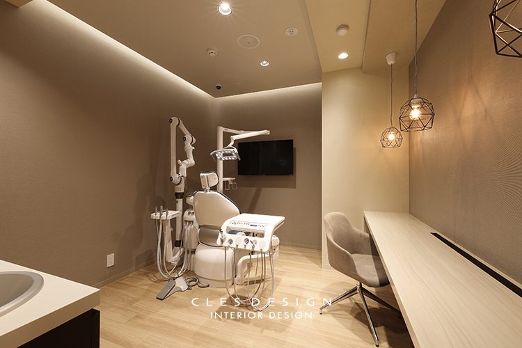 16,H_Crea_Dental